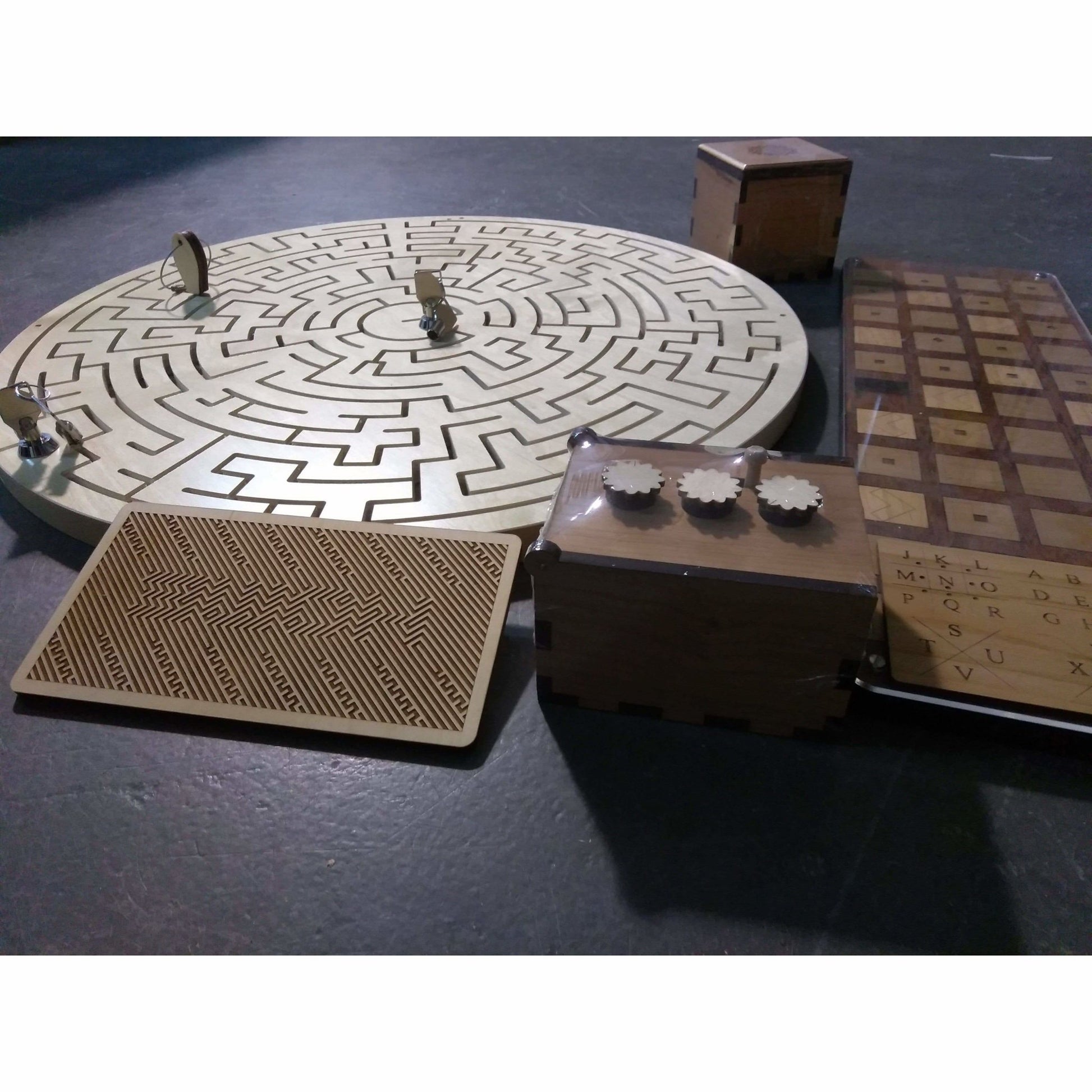 Gated Maze Puzzle Package for Escape Rooms - Creative Escape Rooms