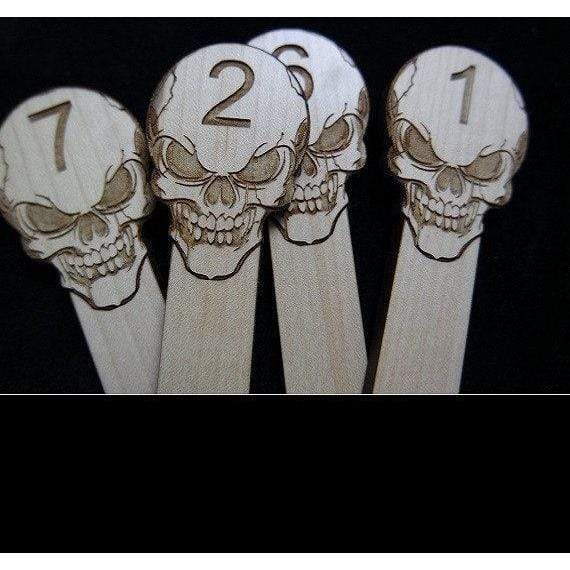 Clavijas moley perforadas con temática de pirata calavera - rompecabezas y accesorios de la sala de escape